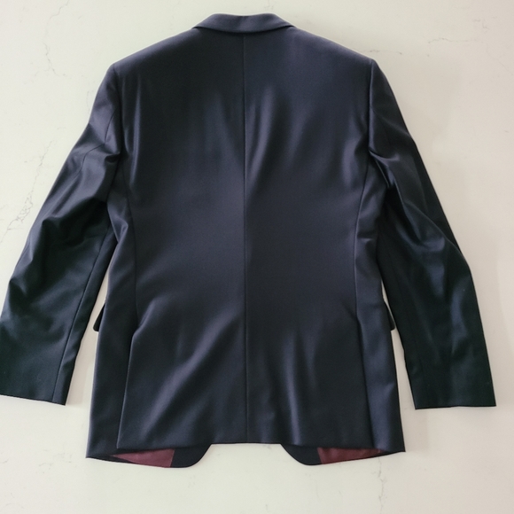 Harry Rosen custom slim suit - Picture 7 of 16